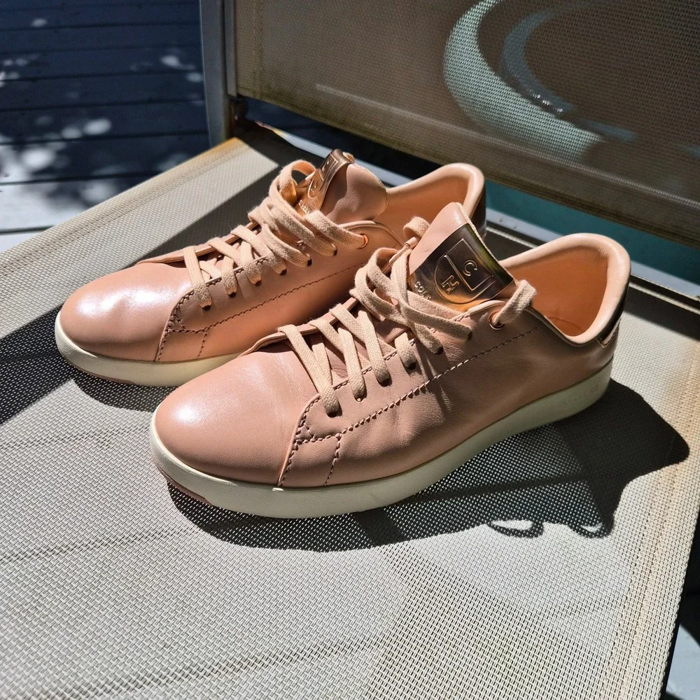Cole Haan Grand Crosscourt Peach Leather Rose Gold Sneakers 6.5B Preppy Metallic